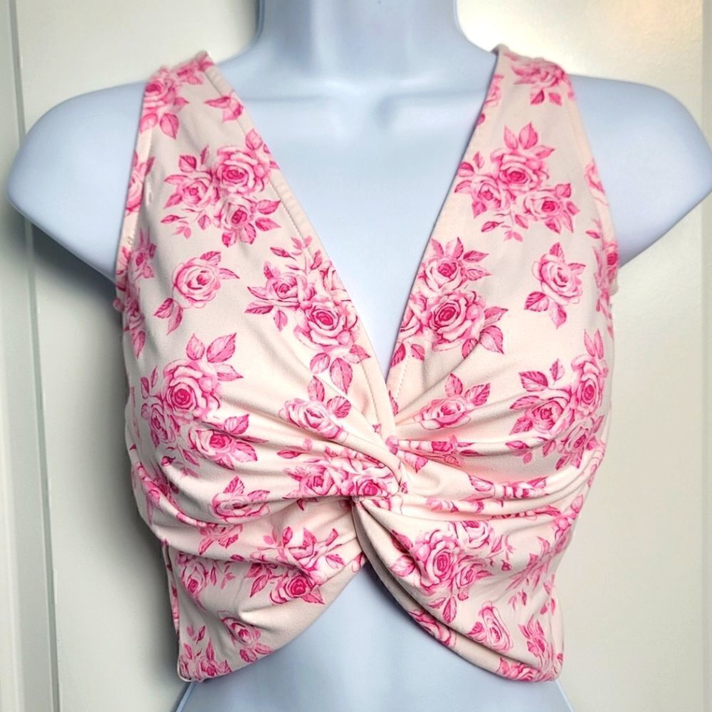 SWEET HONEY Rose Print Cropped Top